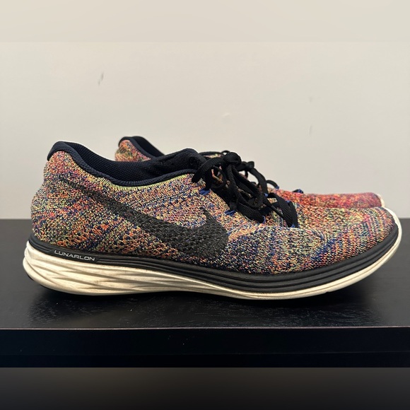 Running Nike Flyknit Lunar 3 Multicolor
698181-408 Mens Size 10.5 - Picture 3 of 10